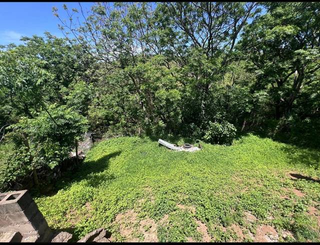 2 BEDROOM FREEHOLD FOR SALE IN NEWLANDS EAST